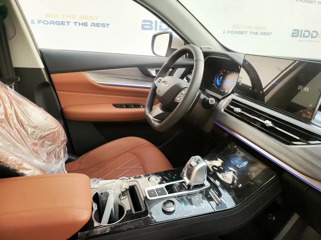Chery Tiggo 8 2024 لاكشري فضي أوتوماتيك — جديدة