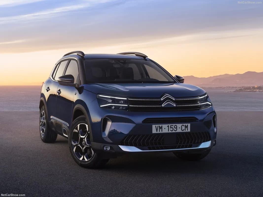 سيتروين C5 ايركروس 2026 شاين أزرق أوتوماتيك — جديدة