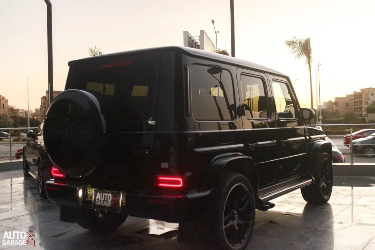 مرسيدس بنز G 63 2023 اي ام جي نايت باكدج أسود أوتوماتيك — مستعملة