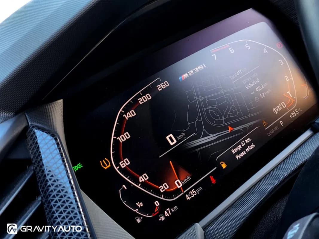 بي ام دبليو إم 235 آي 2024 إم سبورت أبيض أوتوماتيك — مستعملة
