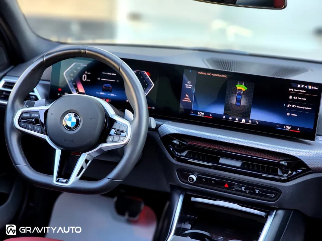 بي ام دبليو 320i 2026 ام سبورت أسود أوتوماتيك — مستعملة