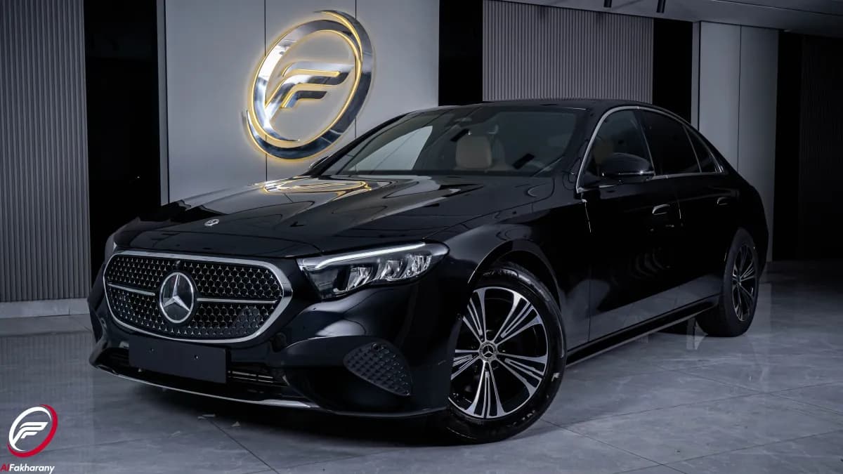 مرسيدس بنز E200 2026 أفنتجارد أسود أوتوماتيك — جديدة