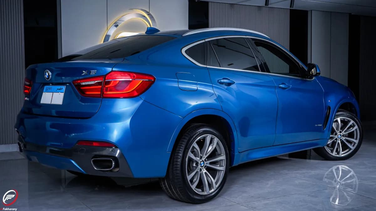 بي ام دبليو X6 2019 اكس درايف ام 50 اي أزرق أوتوماتيك — مستعملة