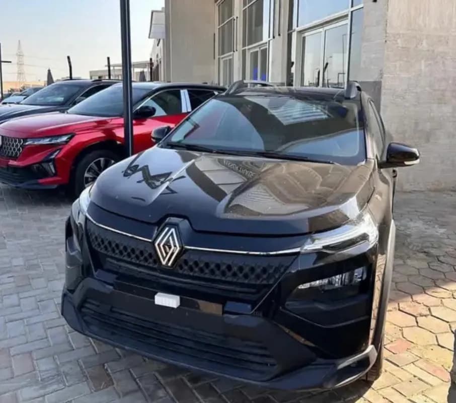رينو كارديان 2026 تيكنو أسود أوتوماتيك — جديدة