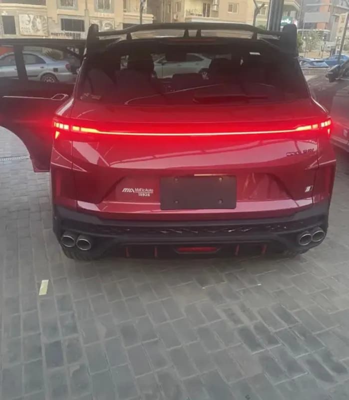 جيلي كولراي 2027 سبورت أحمر أوتوماتيك — جديدة