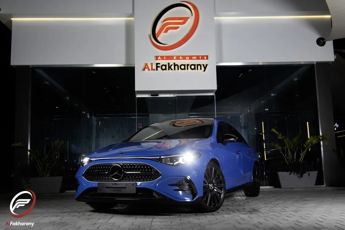 مرسيدس بنز CLA 200 2026 ايه ام جي أزرق ناقل حركة مزدوج القابض — جديدة
