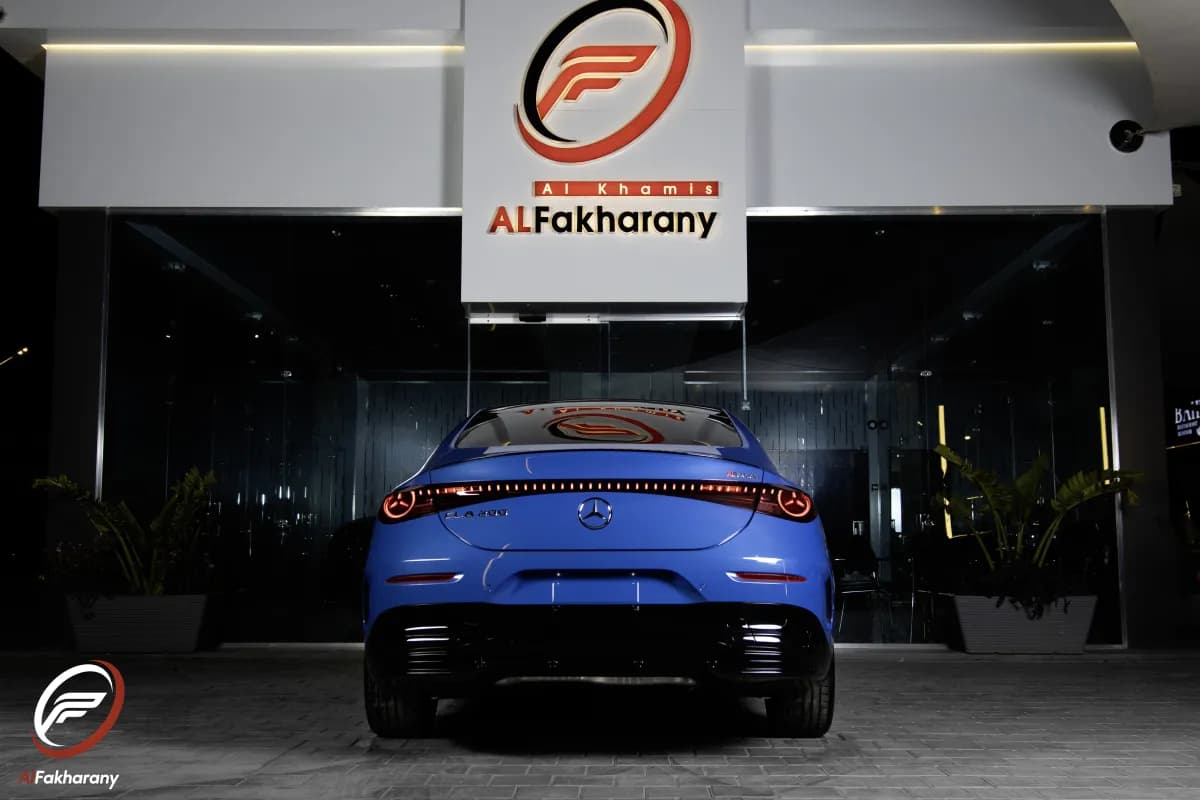 مرسيدس بنز CLA 200 2026 ايه ام جي أزرق ناقل حركة مزدوج القابض — جديدة