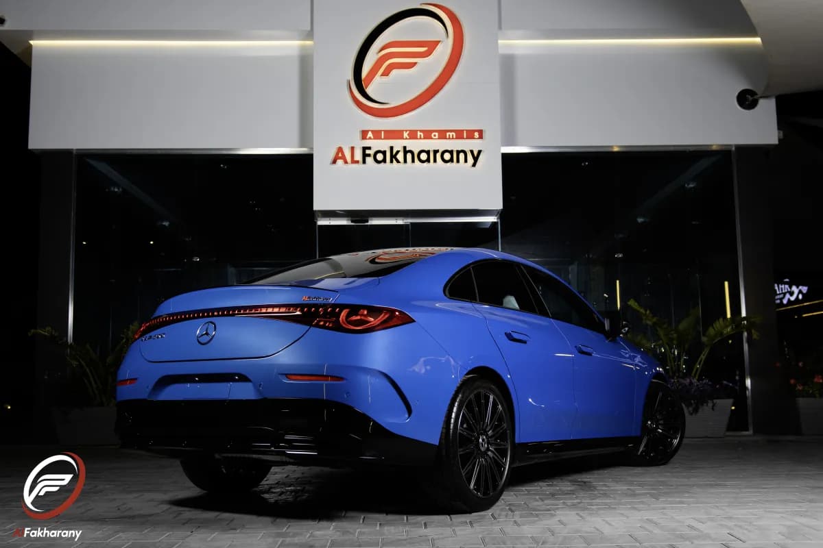 مرسيدس بنز CLA 200 2026 ايه ام جي أزرق ناقل حركة مزدوج القابض — جديدة