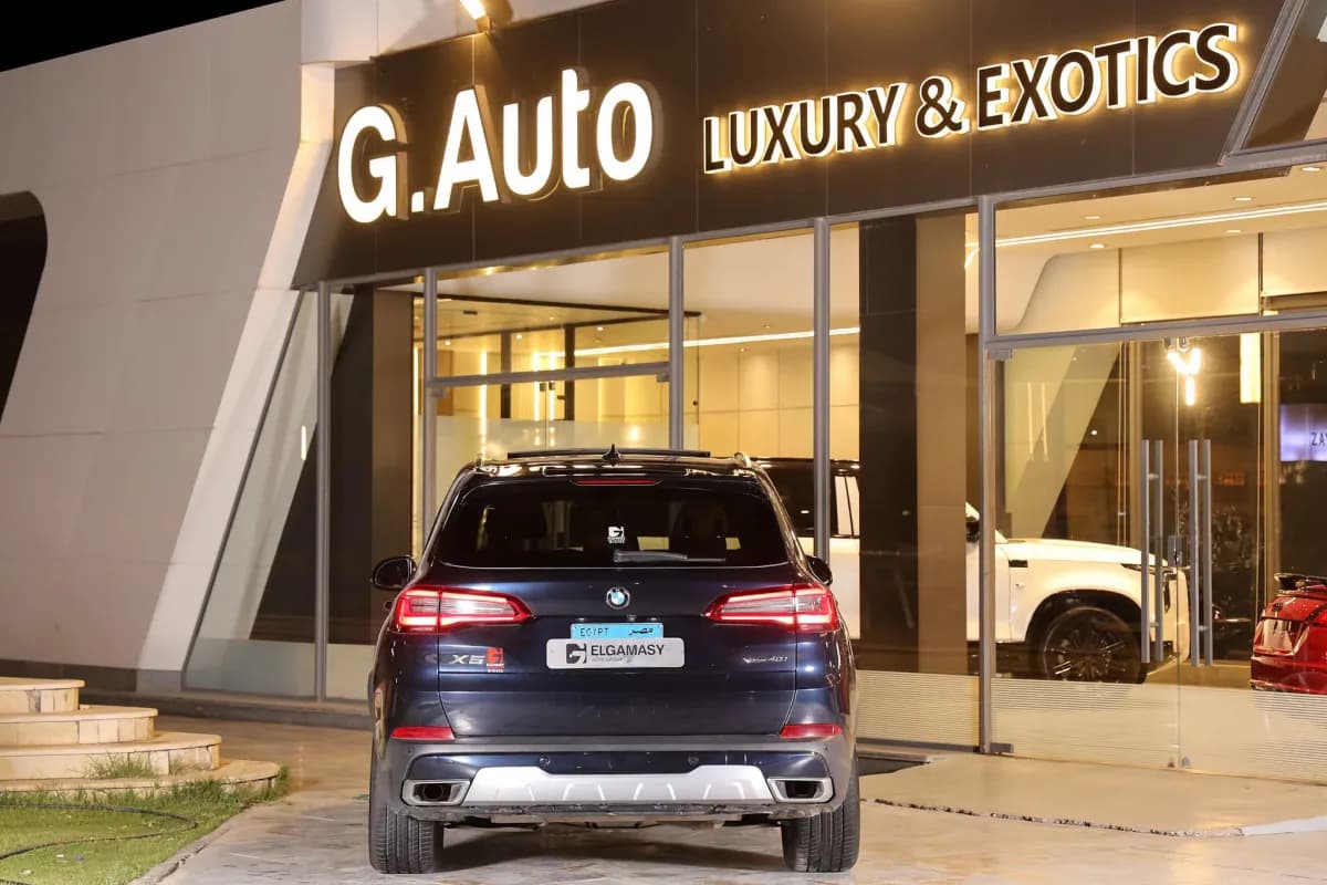 بي ام دبليو X5 2020 بيز لاين أزرق غامق أوتوماتيك — مستعملة