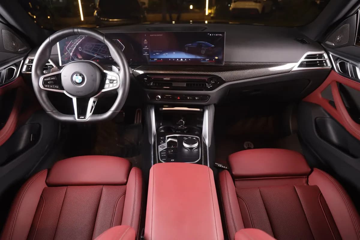بي ام دبليو 420i 2025 M-Sport أسود أوتوماتيك — مستعملة