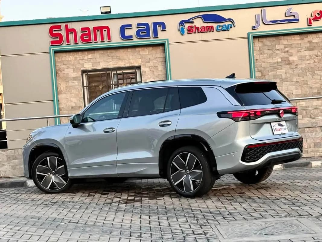 فولكس فاجن Tayron 2026 ار لاين فضي أوتوماتيك — مستعملة