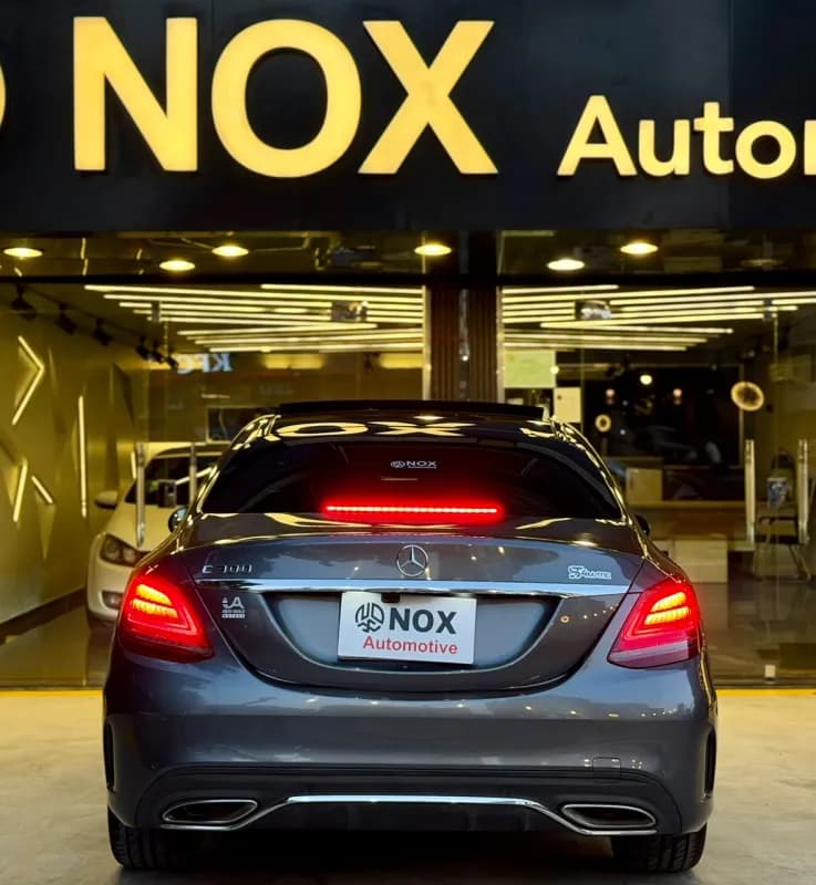 مرسيدس بنز C300 2020 اي ام جي رمادي أوتوماتيك — مستعملة