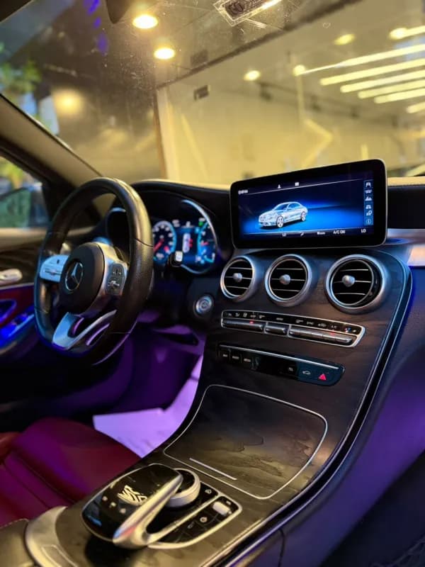 مرسيدس بنز C300 2020 اي ام جي رمادي أوتوماتيك — مستعملة
