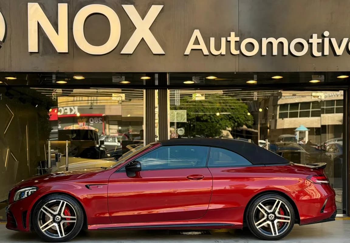 مرسيدس بنز C200 2019 ايه ام جي أحمر أوتوماتيك — مستعملة
