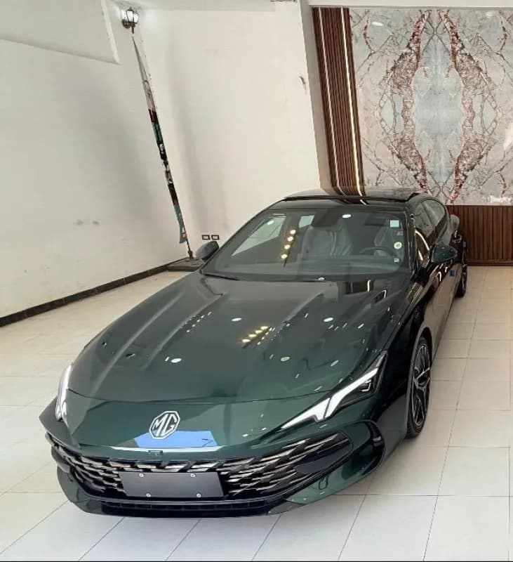 ام جي 7 2026 لاكشري أخضر ناقل حركة مزدوج القابض — جديدة
