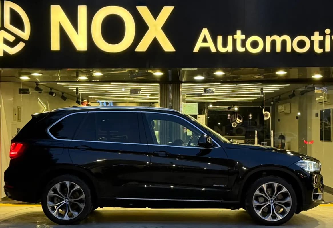 بي ام دبليو X5 2015 ام سبورت أسود أوتوماتيك — مستعملة