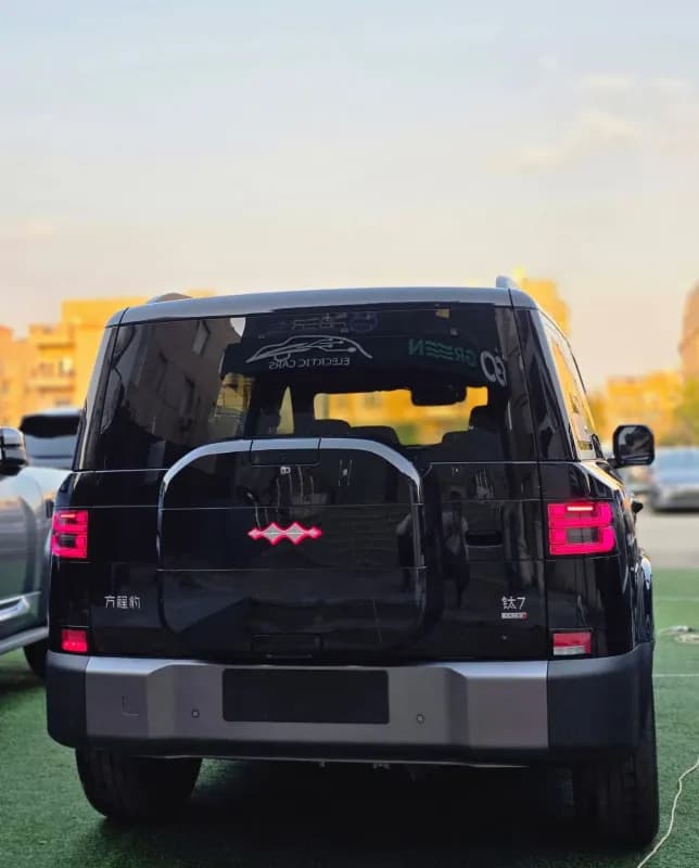 بي واي دي ليوبارد ٧ 2026 الترا أسود أوتوماتيك — جديدة
