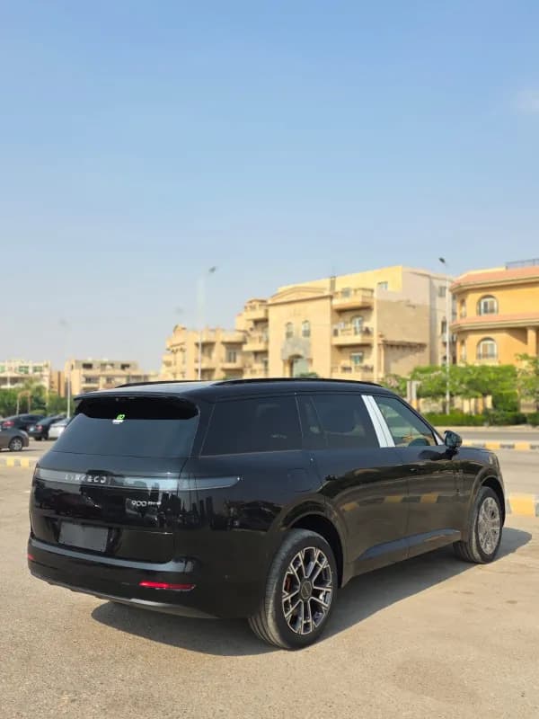 لينك اند كو 900 2026 بي أتش أي في أسود أوتوماتيك — جديدة