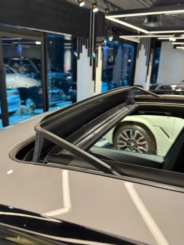 بي ام دبليو X1 2026 اي درايف فضي أوتوماتيك — مستعملة
