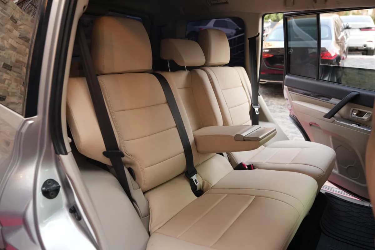 Mitsubishi Pajero 2022 Highline Cement Gray Automatic — Used