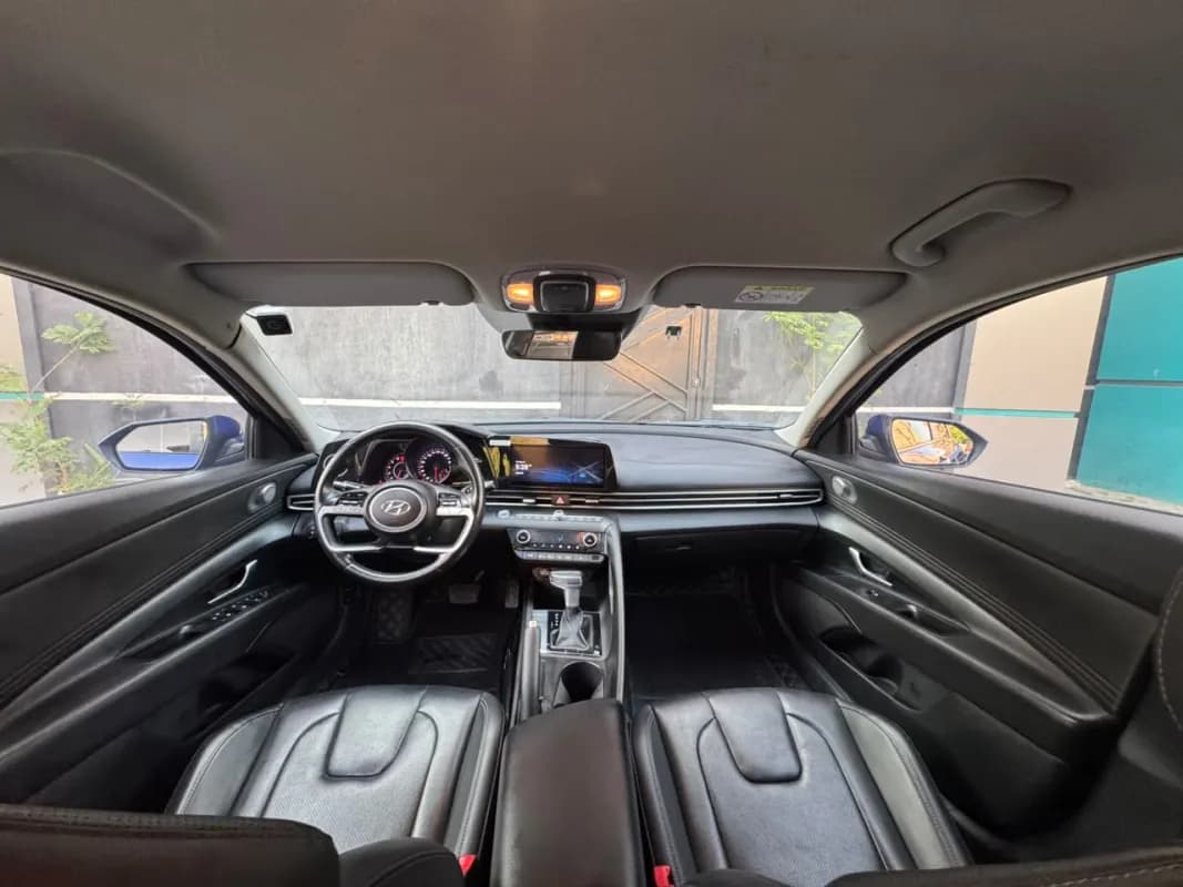 Hyundai Avante 2021 Top-line Premium Blue Automatic — Used