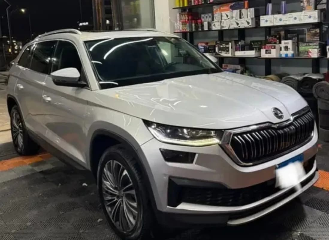 Skoda KODIAQ 2023 Style Silver Automatic — Used