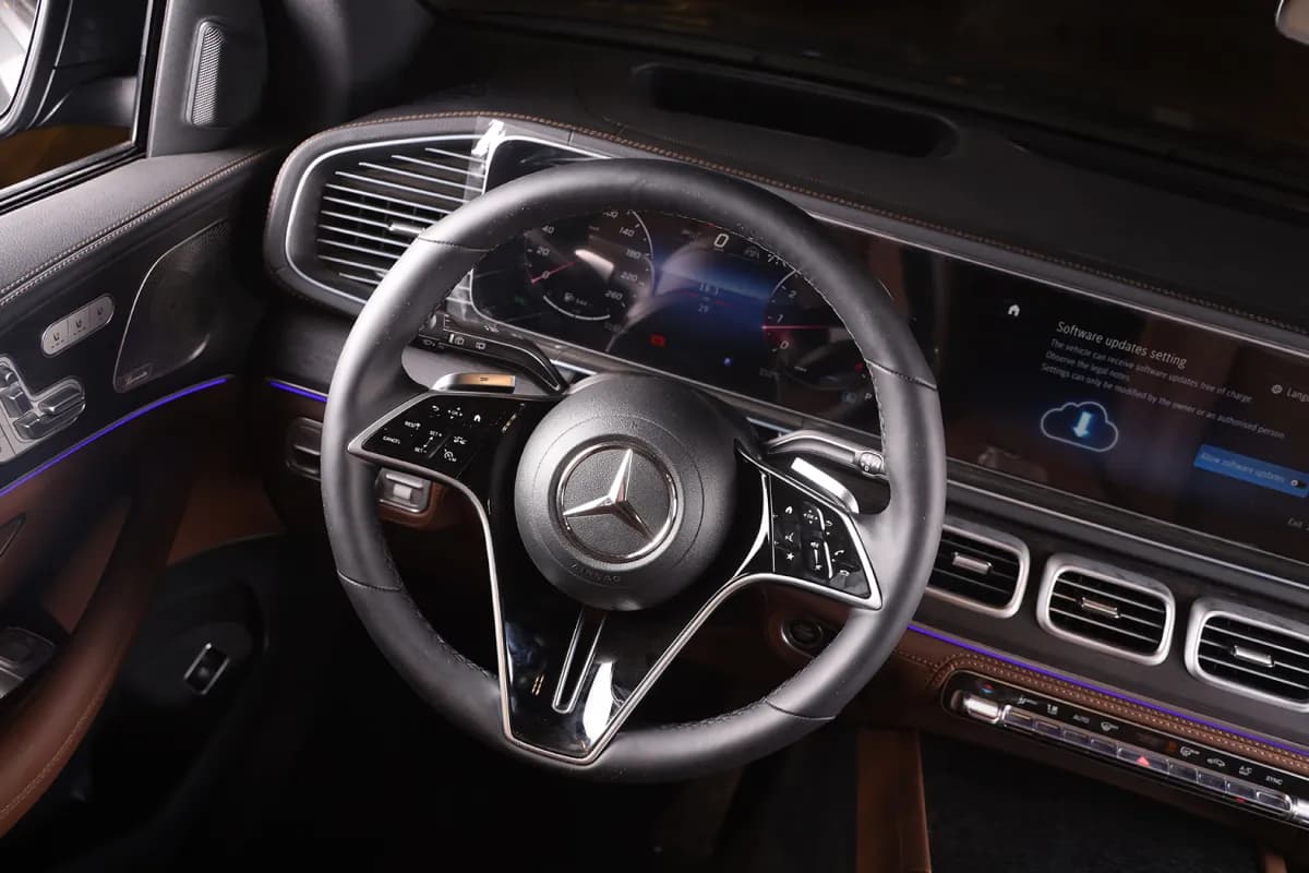 مرسيدس بنز GLE450 2026 ايه ام جي رمادي أوتوماتيك — جديدة