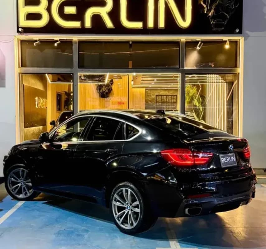 BMW X6 2018 xDriveM50i Black Automatic — Used