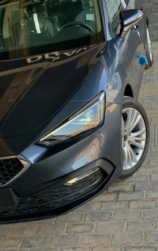 Seat Leon 2026 Advanced Gray Automatic — New