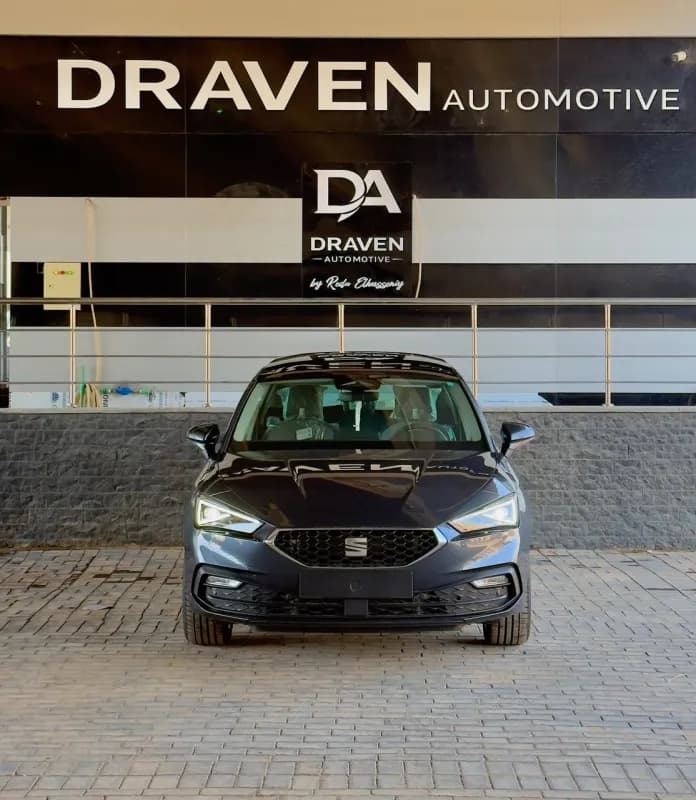 Seat Leon 2026 Advanced Gray Automatic — New
