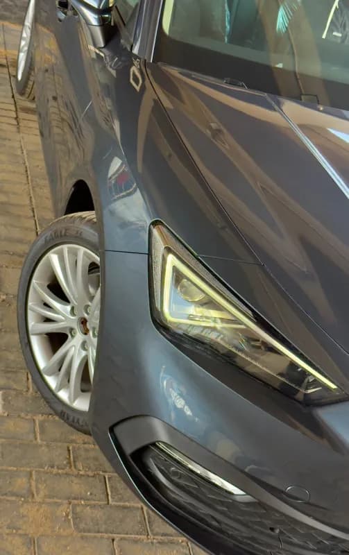 Seat Leon 2026 Advanced Gray Automatic — New