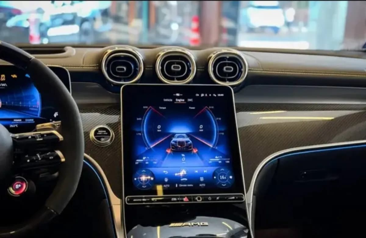 مرسيدس بنز GLC 43 2026 ايه ام جي رمادي ناردو أوتوماتيك — جديدة