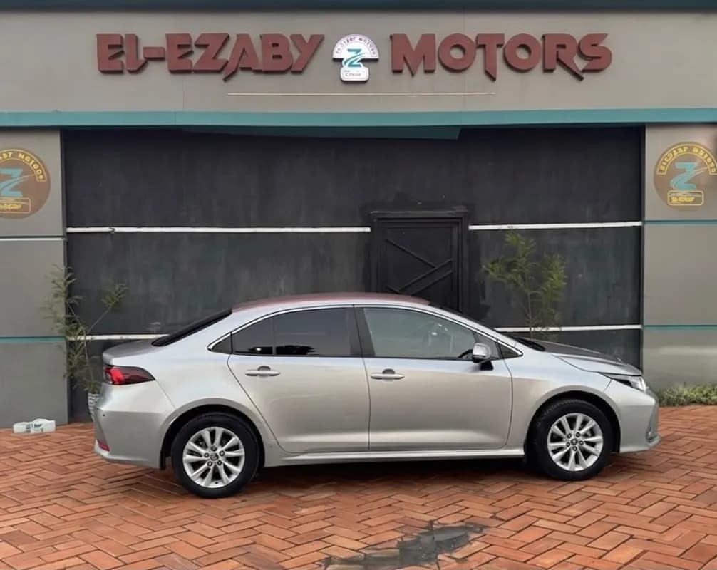 Toyota Corolla 2024 Comfort Silver Automatic — Used