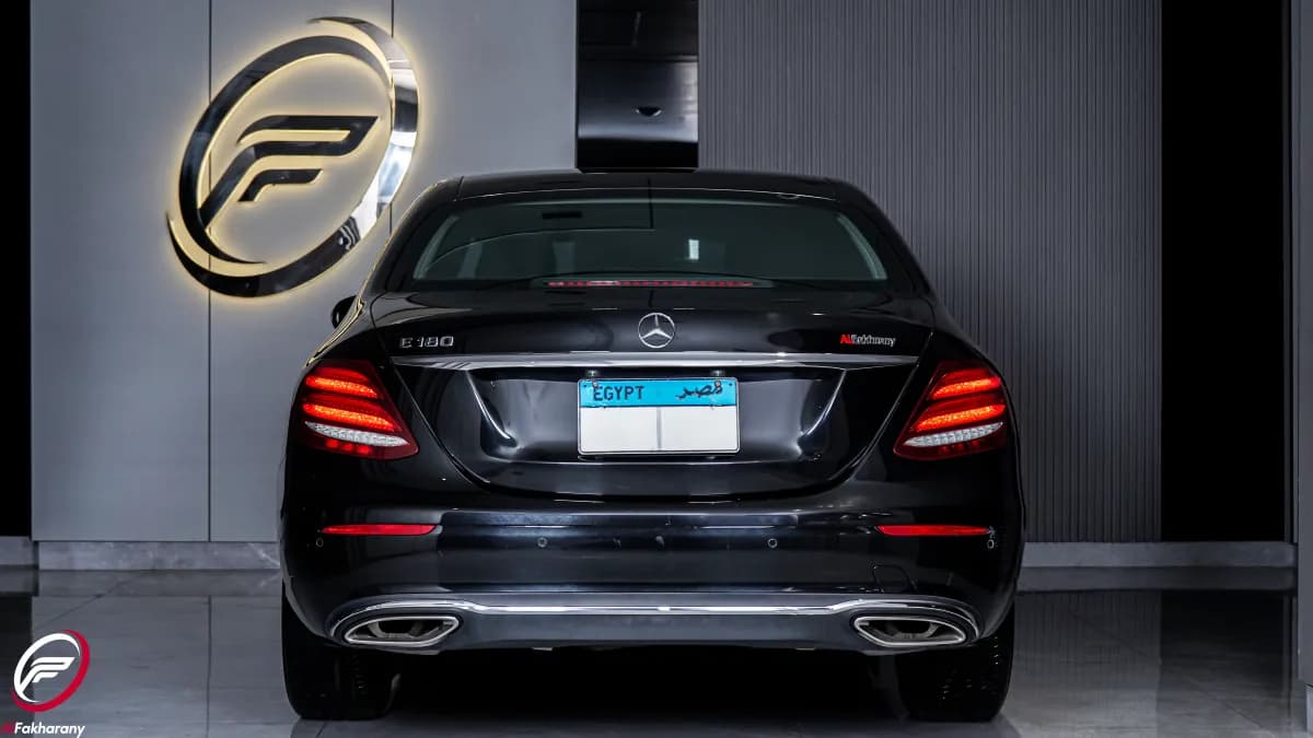 Mercedes-Benz E180 2018 Avengarde Black Automatic — Used