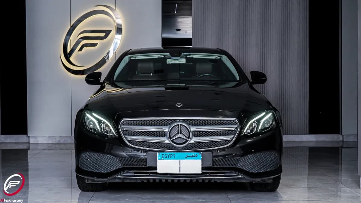 Mercedes-Benz E180 2018 Avengarde Black Automatic — Used