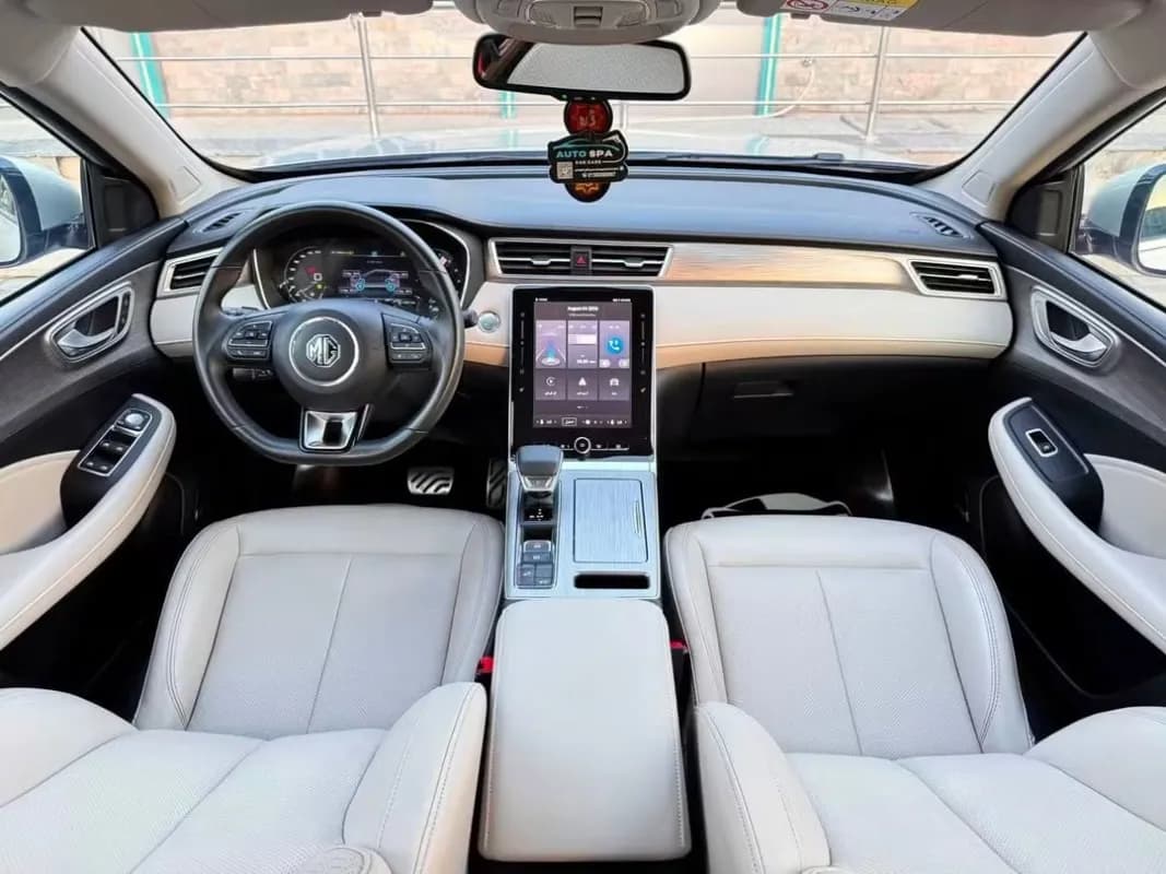 MG RX5 Plus 2023 Luxury Silver Automatic — Used
