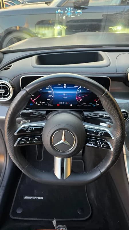 Mercedes-Benz GLC 300 2025 Premium Plus Black Automatic — Used