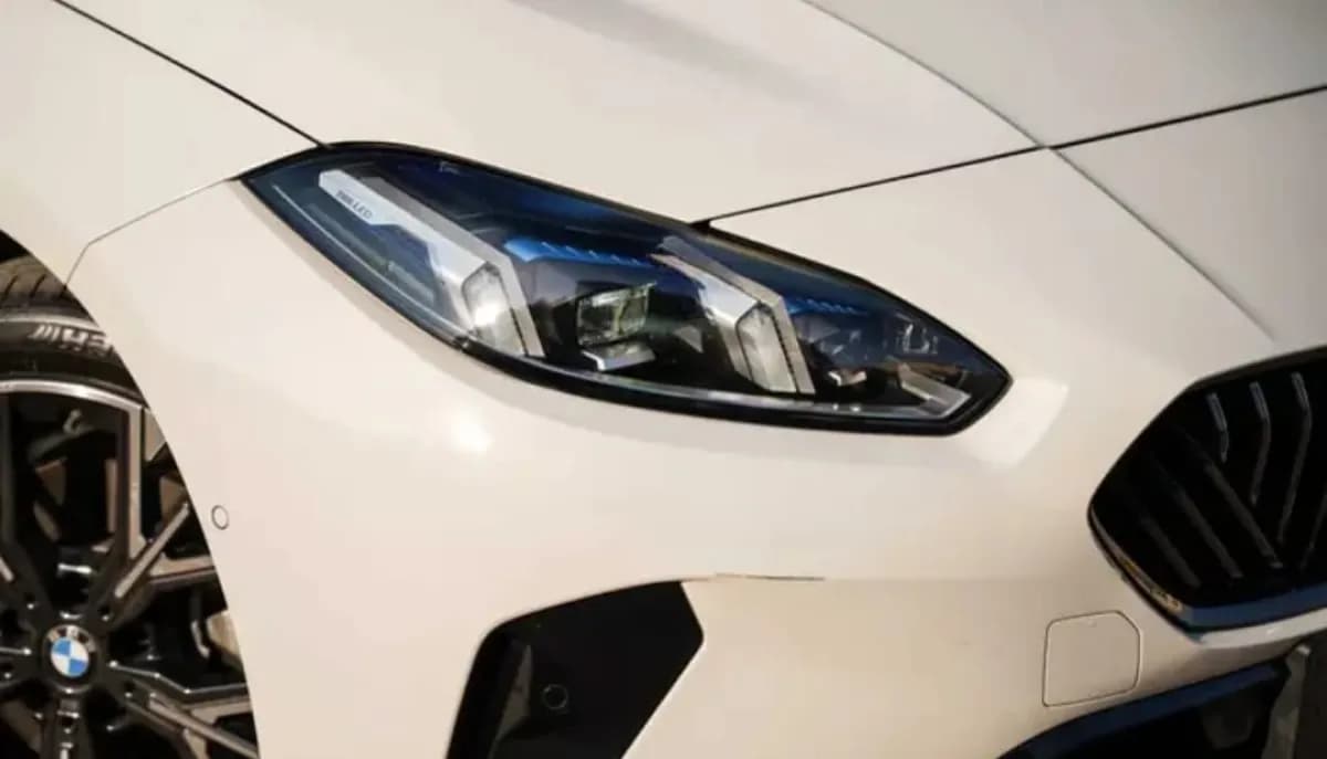 BMW 118i 2026 Sport Line White Automatic — Used