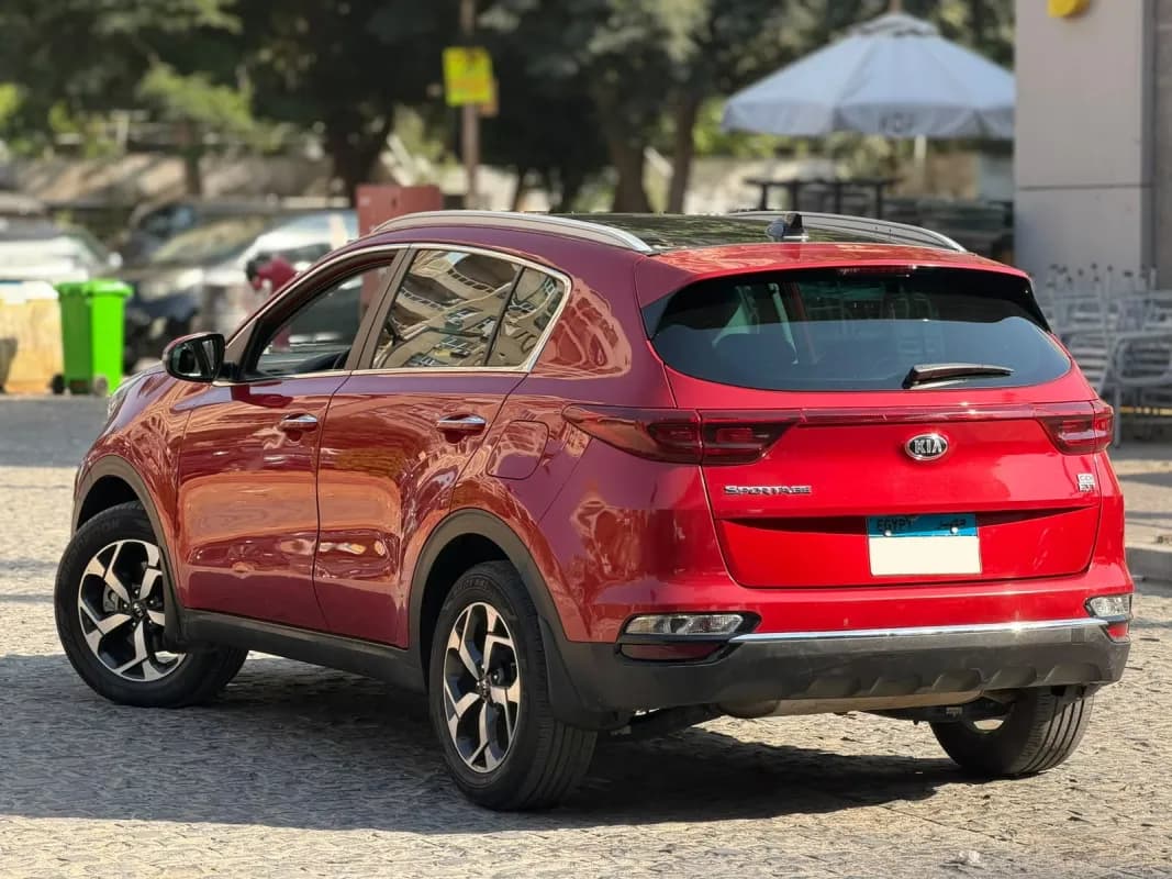 Kia Sportage 2022 Premium Red Automatic — Used