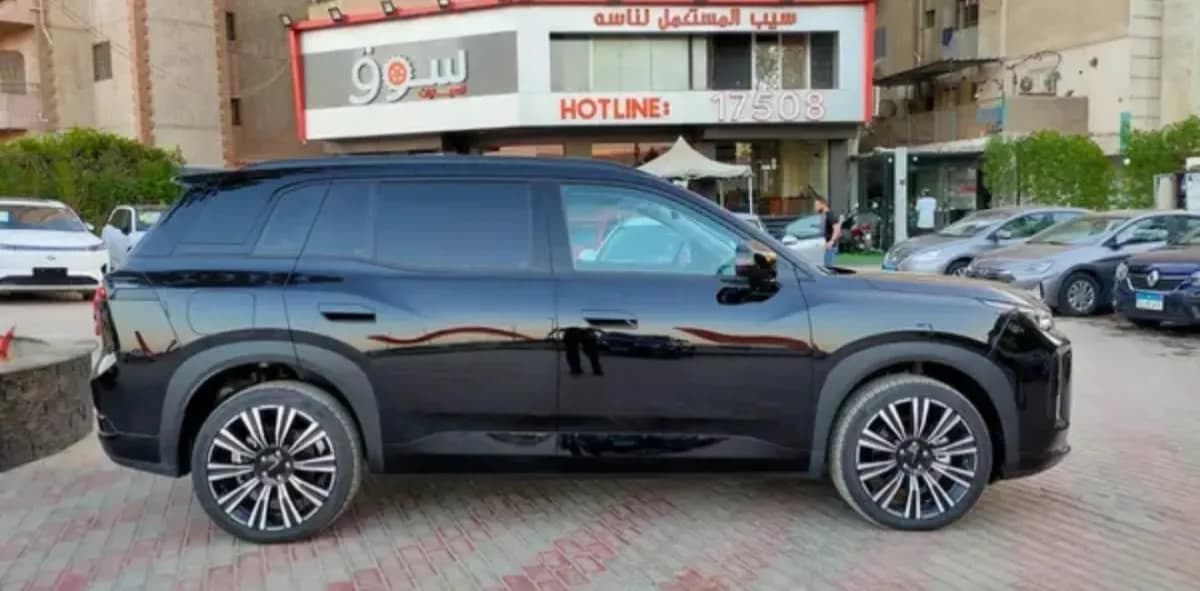 جي ايه سي ايون 2025 اي 60 أسود أوتوماتيك — جديدة