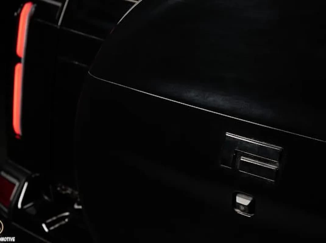 Rox 01 2026 Vip Black Automatic — New