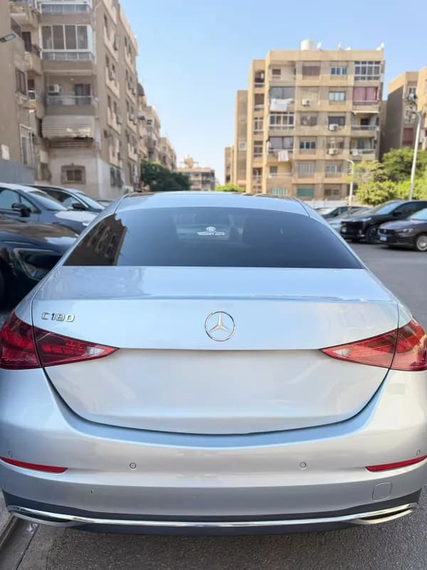 مرسيدس بنز C180 2022 ايه ام جي فضي أوتوماتيك — مستعملة