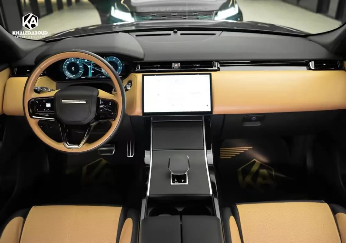 Range Rover Velar 2024 P250 Gray Automatic — Used