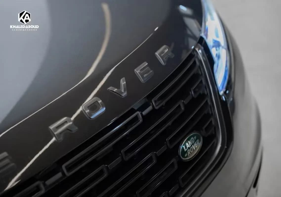 Range Rover Velar 2024 P250 Gray Automatic — Used