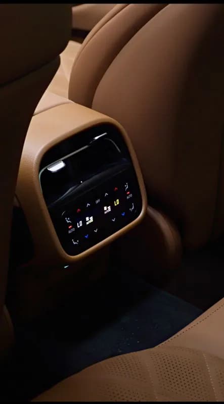 Mercedes-Benz E200 2026 Premium Plus Black Automatic — New