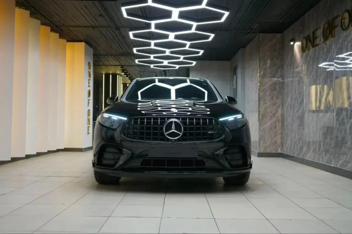 Mercedes-Benz GLC 200 2026 Amg Black Automatic — New