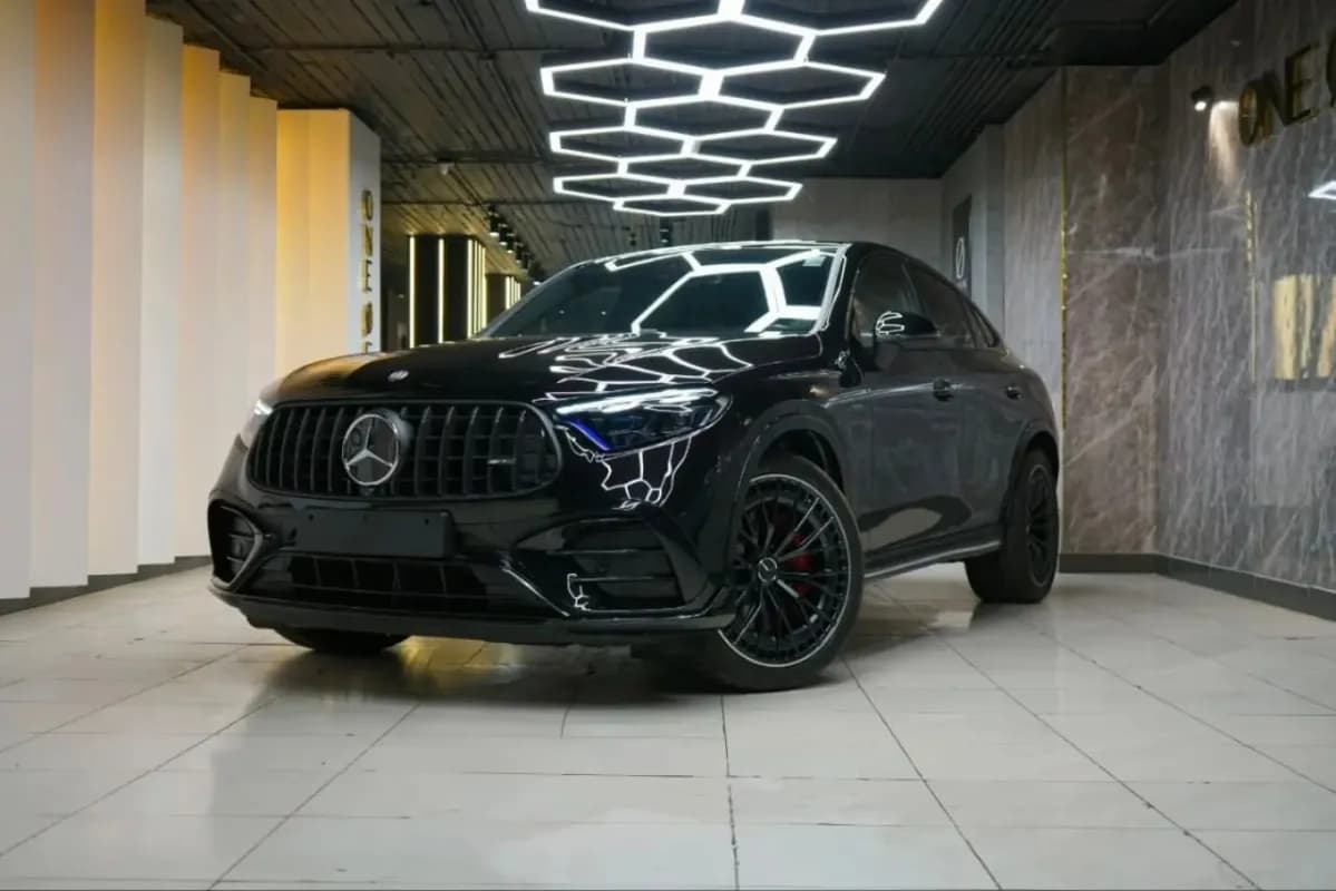 Mercedes-Benz GLC 200 2026 Amg Black Automatic — New
