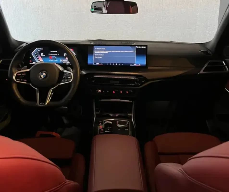 بي ام دبليو 320i 2026 ام سبورت فضي أوتوماتيك — مستعملة