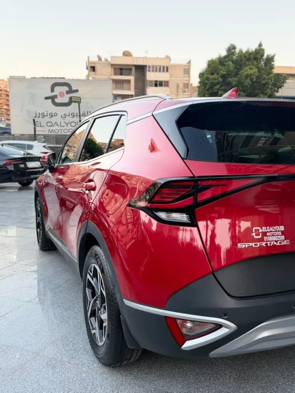 Kia Sportage 2024 EX Red Automatic — Used