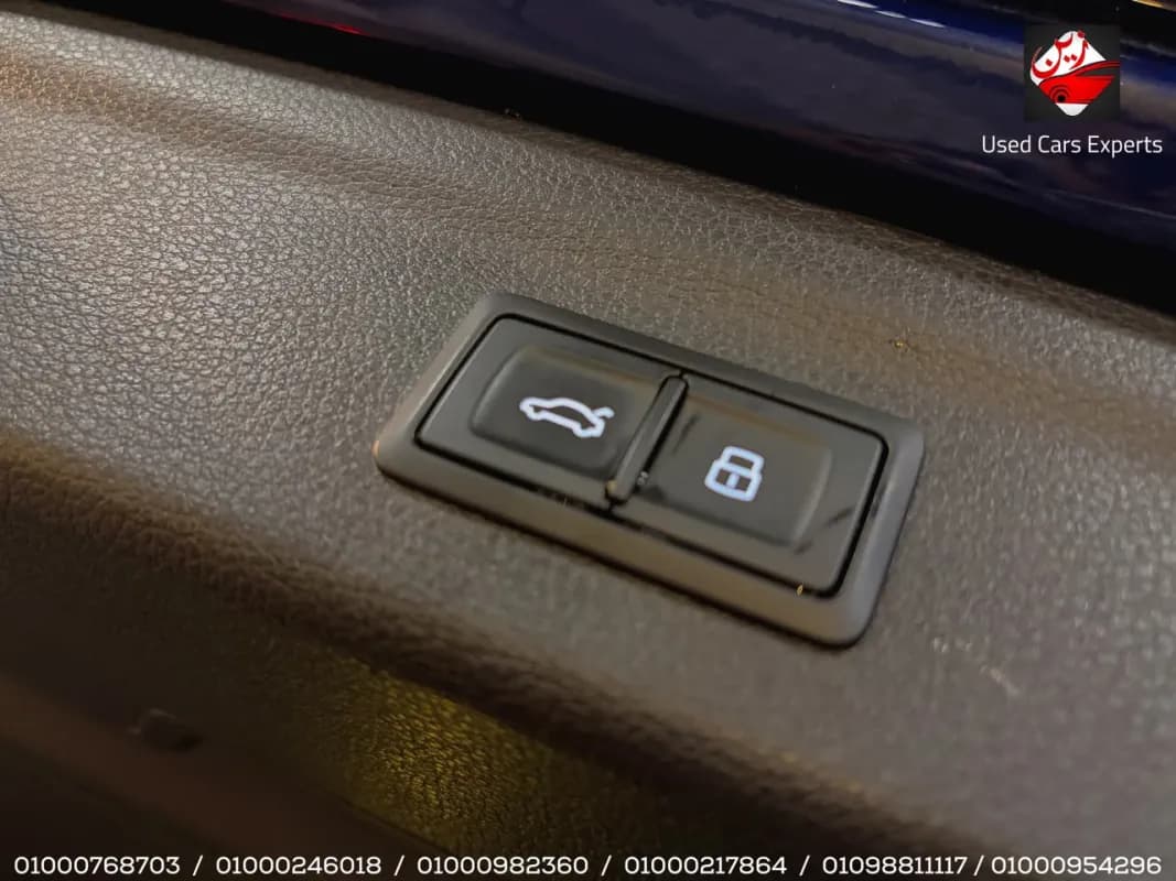 أودي كيو 3 2024 اس لاين أزرق أوتوماتيك — مستعملة